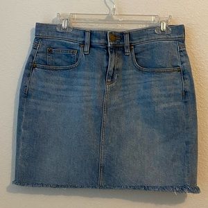 Like New! Loft Blue Jean Denim Distressed Hem Skirt Sz. 4